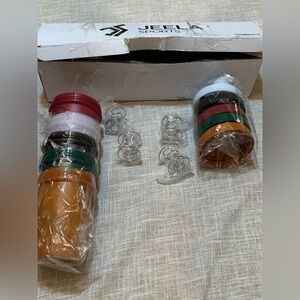 Jeela Sports 5 PACK Protein Shaker Bottles for Protein Mixes 20 OZ-NEW.